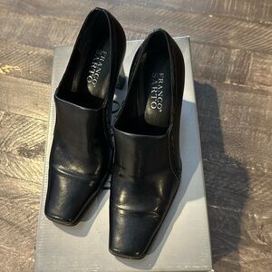 Franco Sarto, black shoes, gently worn excellent condition no scrapes or marks